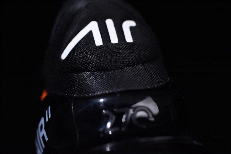 Nike Air Max 270 in black/white AH8050-002
