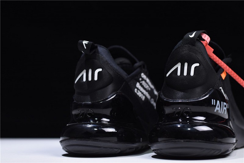 Nike Air Max 270 in black/white AH8050-002