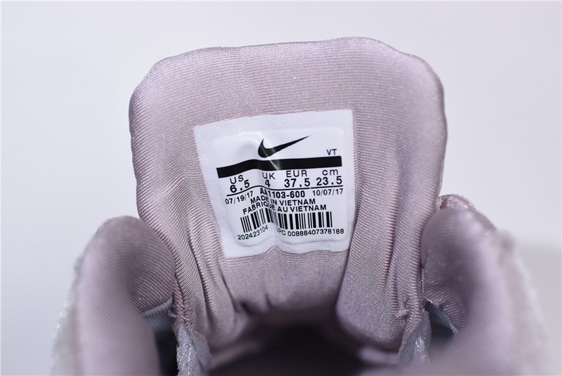 NIKE womens AIR MAX 95 DELUXE “PARTICLE ROSE” Particle Rose AA1103-600