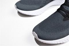 nike epic REACT FLYKNIT  Black and grey dots point noirs ET gris AJ7283 996
