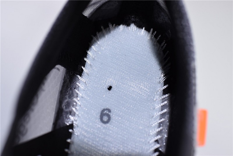 Off-White x Nike Zoom Fly SP Black AJ4588-001
