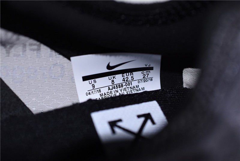 Off-White x Nike Zoom Fly SP Black AJ4588-001