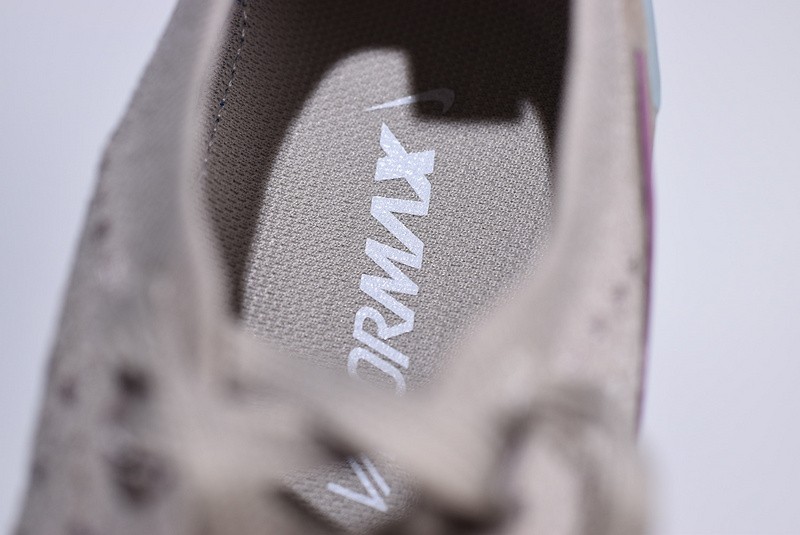 Nike Air VaporMax Flyknit 2.0 Particle Beige/Smokey Mauve womens 942843-203