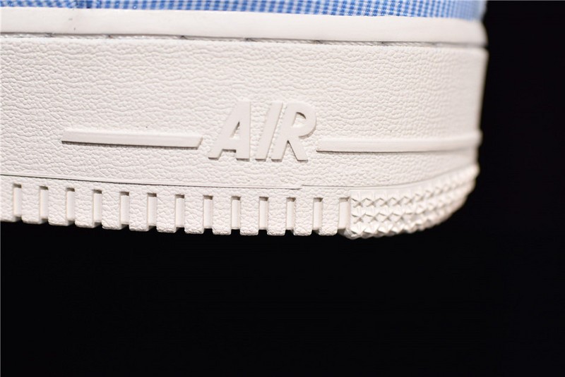 NIKE AIR FORCE 1 07 LV8 CD7785-400