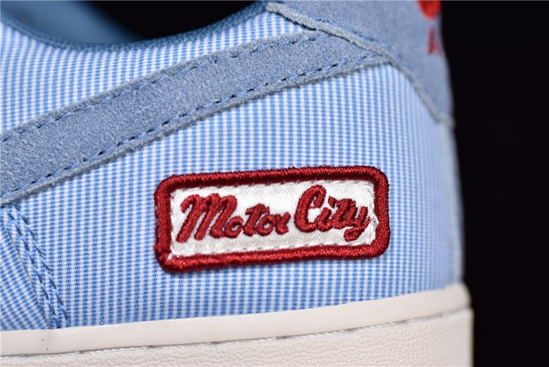 NIKE AIR FORCE 1 07 LV8 CD7785-400