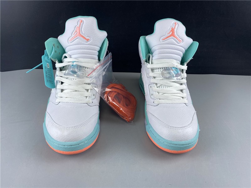Air Jordan 5 Retro