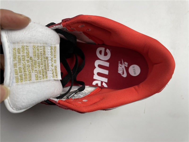 NIKE SB DUNK LOW S*p*e X NIKE RED DH3228-161