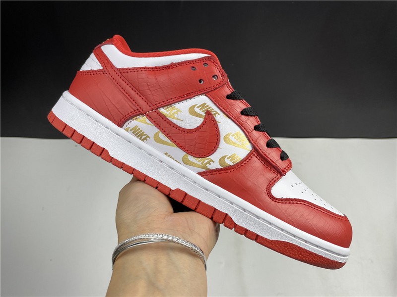 NIKE SB DUNK LOW S*p*e X NIKE RED DH3228-161