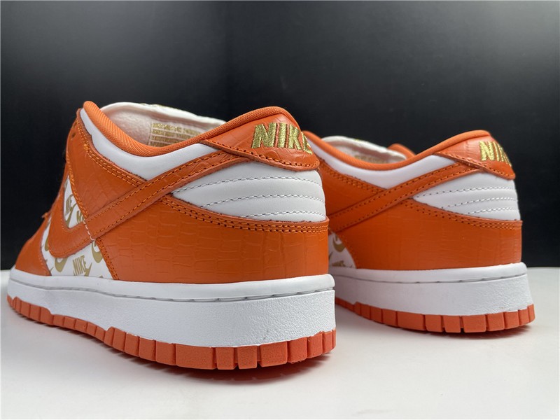 NIKE SB DUNK LOW S*p*e X NIKE ORANGE DH3228-181