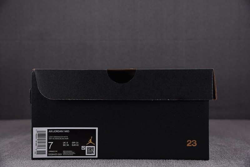 AIR JORDAN 1 MID LUCKY GREEN (GS) DQ8423-301