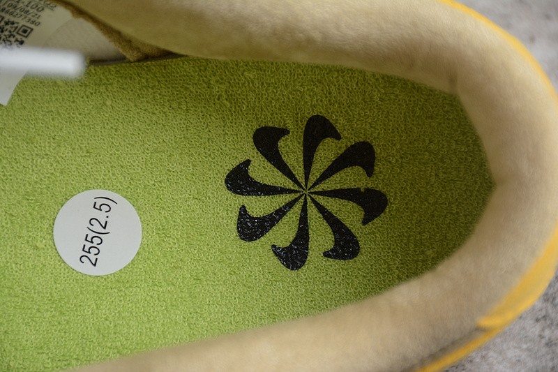 NIKE DUNK LOW "SUN CLUB" DV1681-100