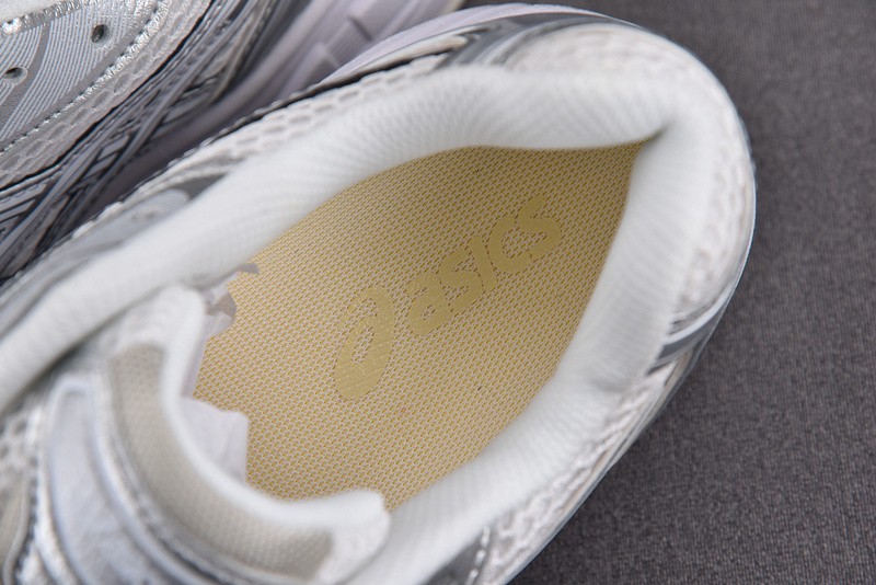 As*ic*s Gel-Kayano 14 1201A457-100