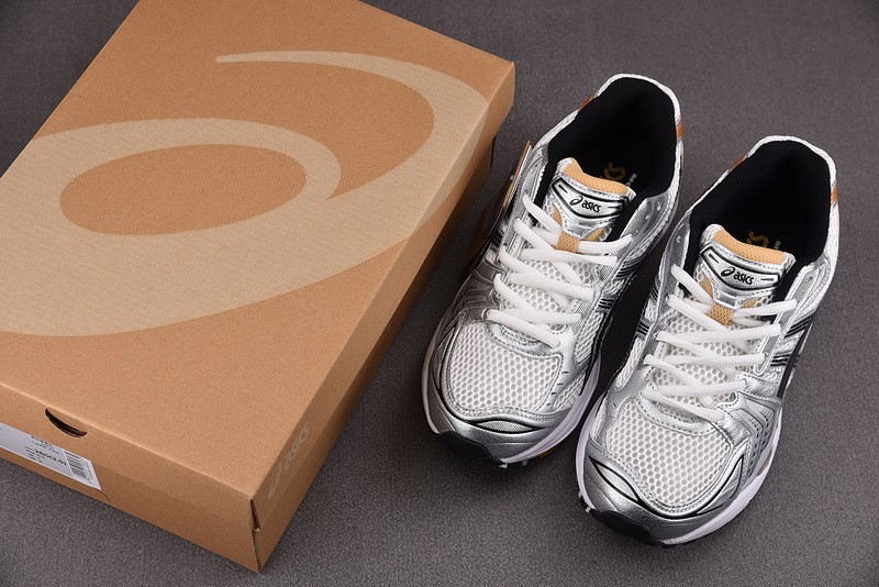 As*ic*s Gel-Kayano 14 1201A019-102
