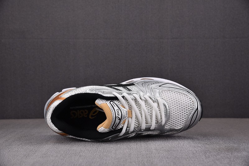 As*ic*s Gel-Kayano 14 1201A019-102
