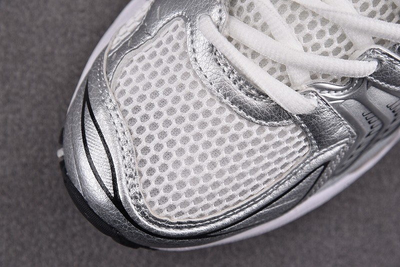 As*ic*s Gel-Kayano 14 1201A019-102