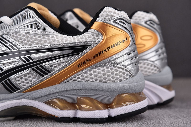 As*ic*s Gel-Kayano 14 1201A019-102