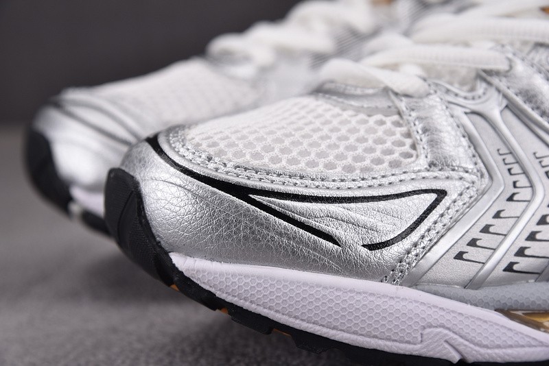 As*ic*s Gel-Kayano 14 1201A019-102