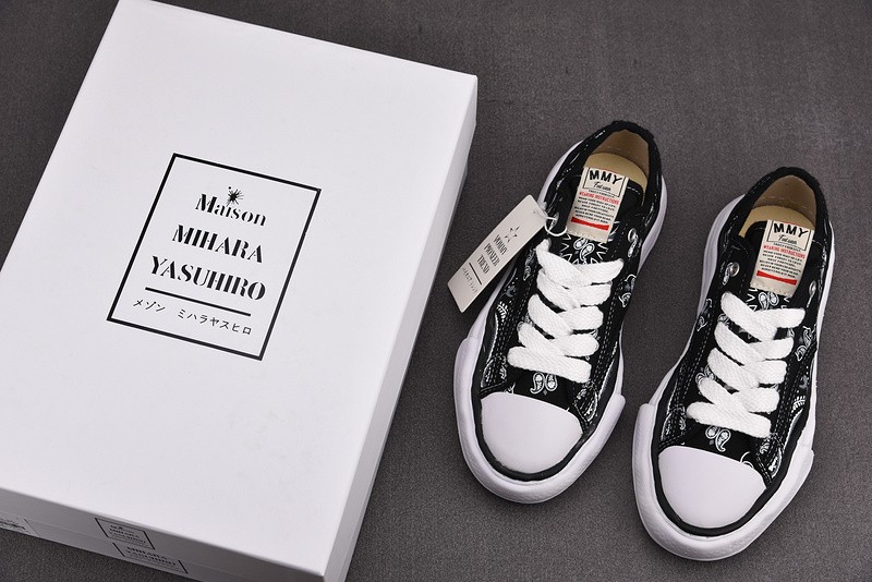 MAISON MIHARA YASUHIRO MY000016