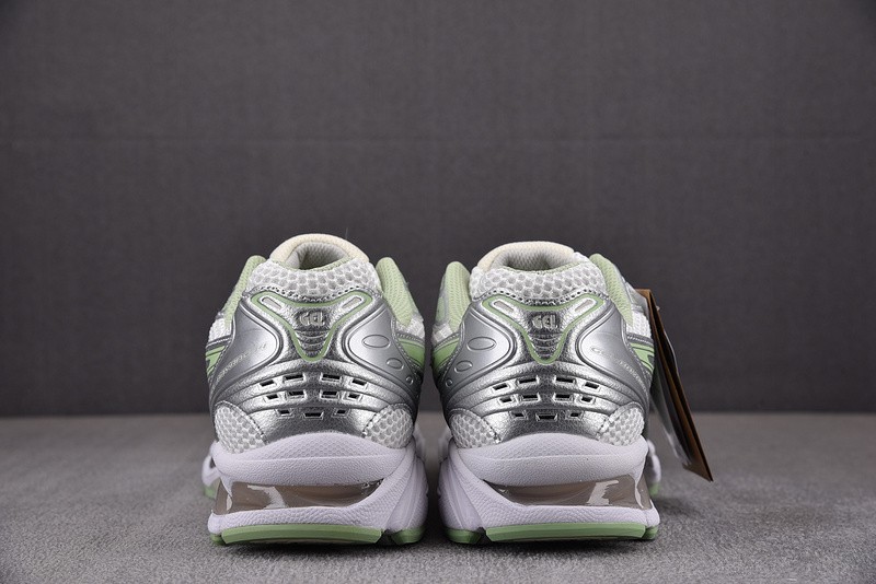 As*ic*s Gel-Kayano 14 1202A056-105