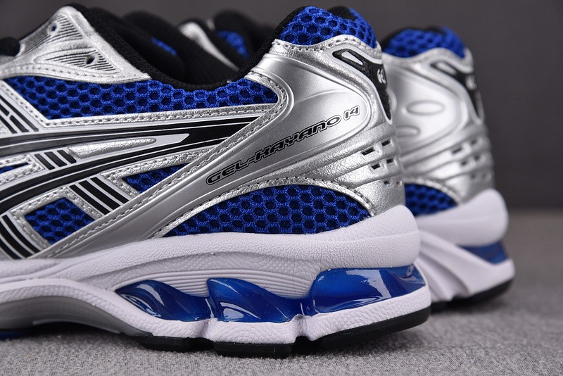 As*ic*s Gel-Kayano 14 1201A019-401
