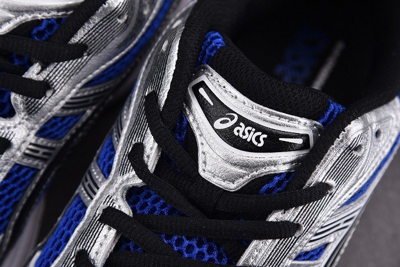 As*ic*s Gel-Kayano 14 1201A019-401