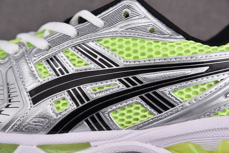 As*ic*s Gel-Kayano 14 1201A019-751