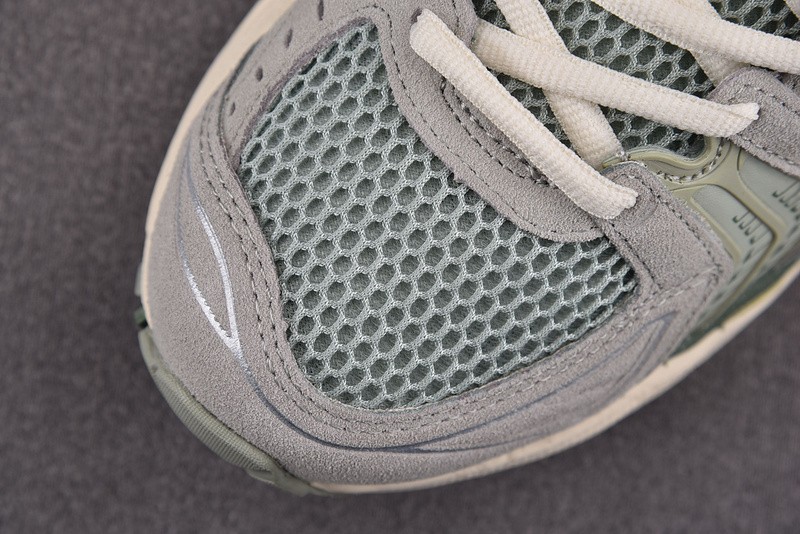 As*ic*s Gel-Kayano 14 1201A161-301