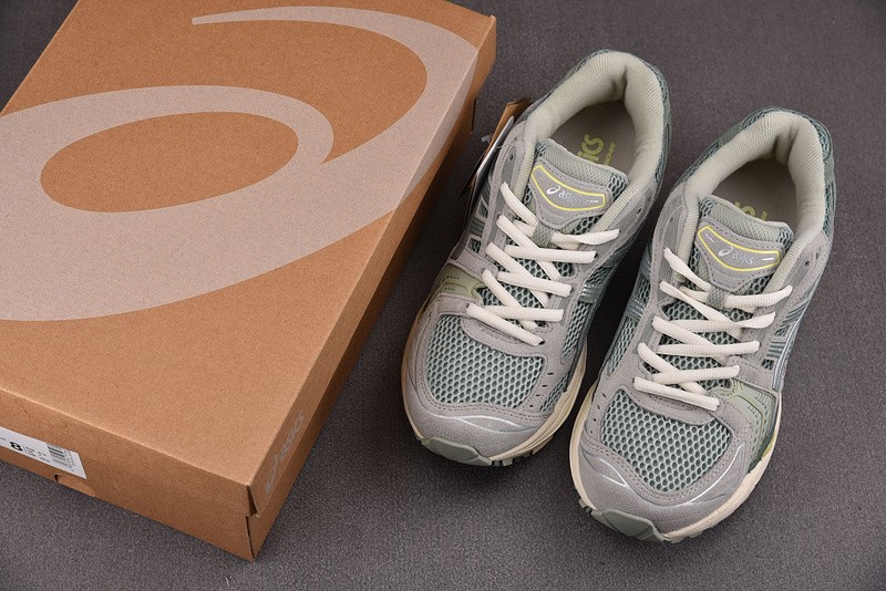 As*ic*s Gel-Kayano 14 1201A161-301