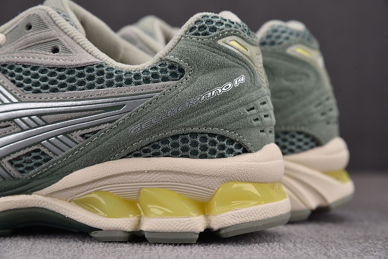 As*ic*s Gel-Kayano 14 1201A161-301
