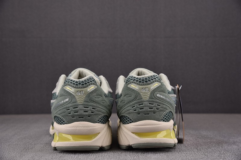 As*ic*s Gel-Kayano 14 1201A161-301