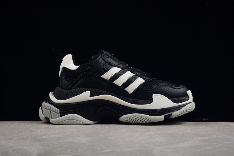 TRIPLES TRAINER SNEAKERS 2000047