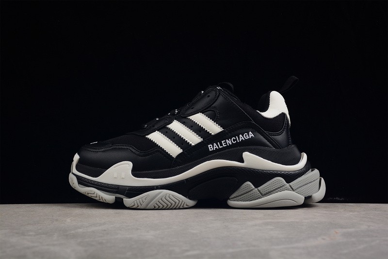 TRIPLES TRAINER SNEAKERS 2000047