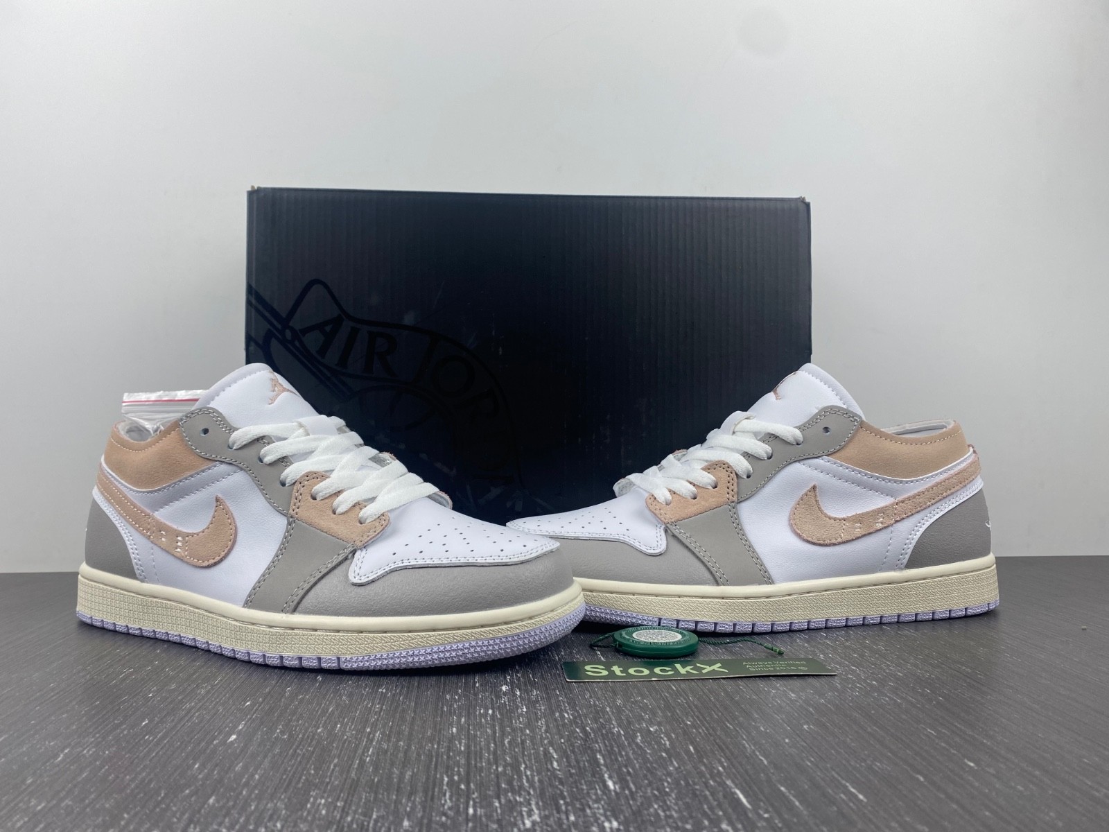 Air Jordan 1 Low SE Craft Inside Out Tech Grey DN1635-002