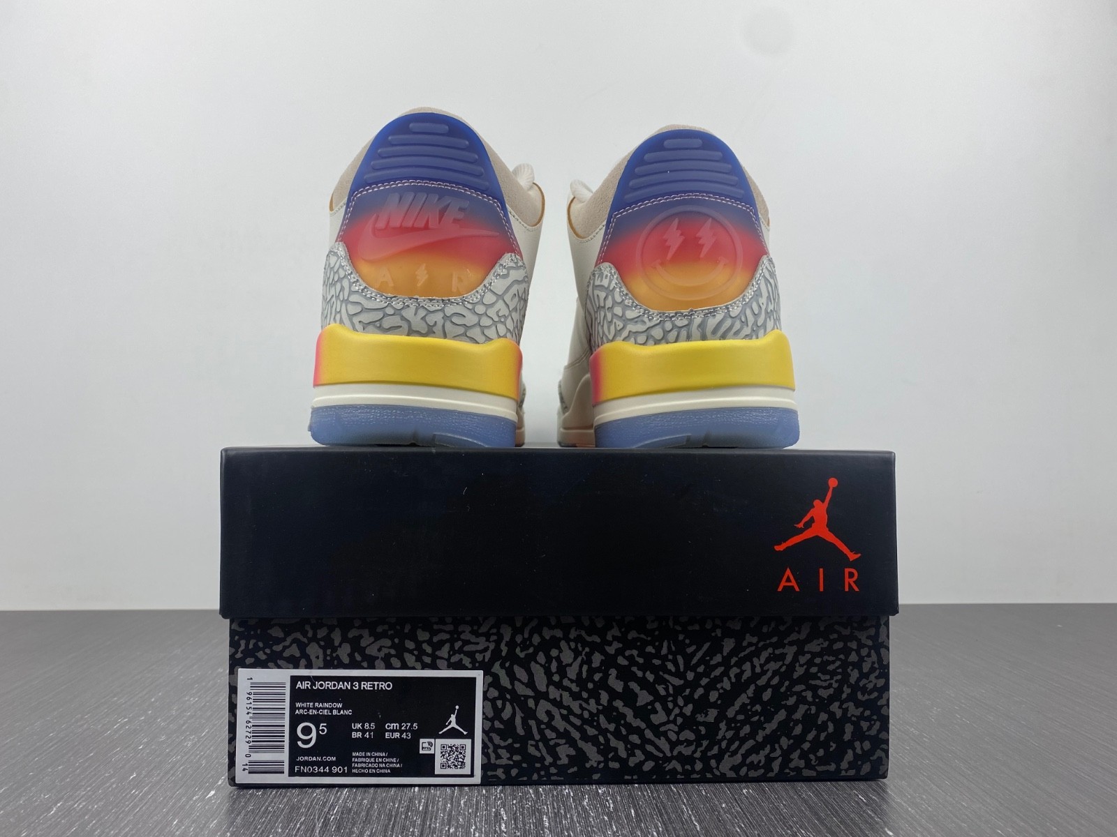 J BALVIN X AIR JORDAN 3 "MEDELLÍN SUNSET" FN0344-901