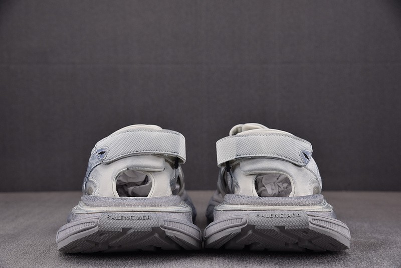 BALENCIAG* SANDAL 46
