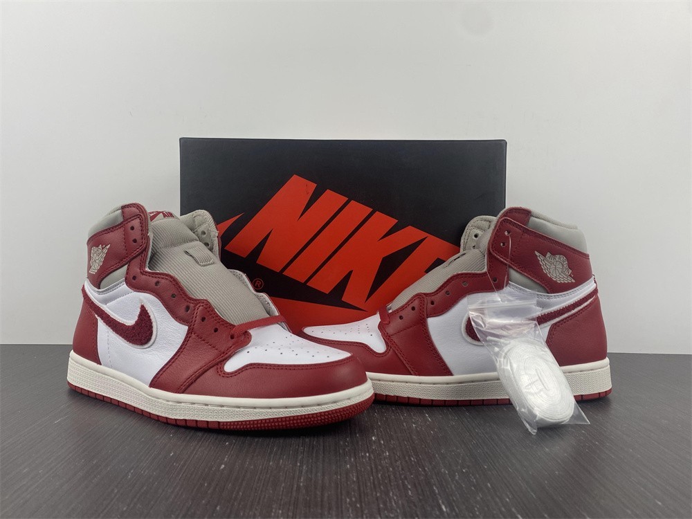 Air Jordan 1 High OG “Newstalgia” DJ4891-061