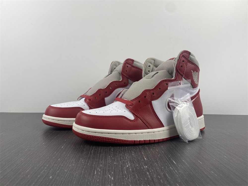 Air Jordan 1 High OG “Newstalgia” DJ4891-061