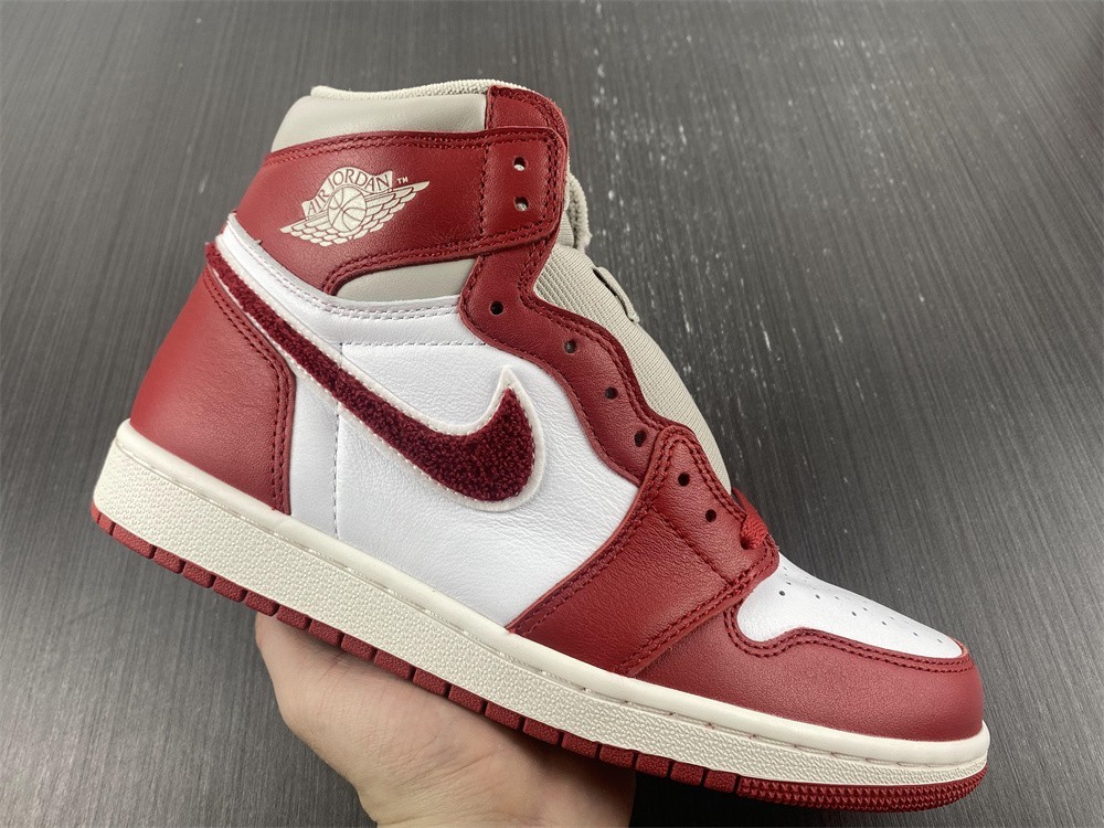 Air Jordan 1 High OG “Newstalgia” DJ4891-061