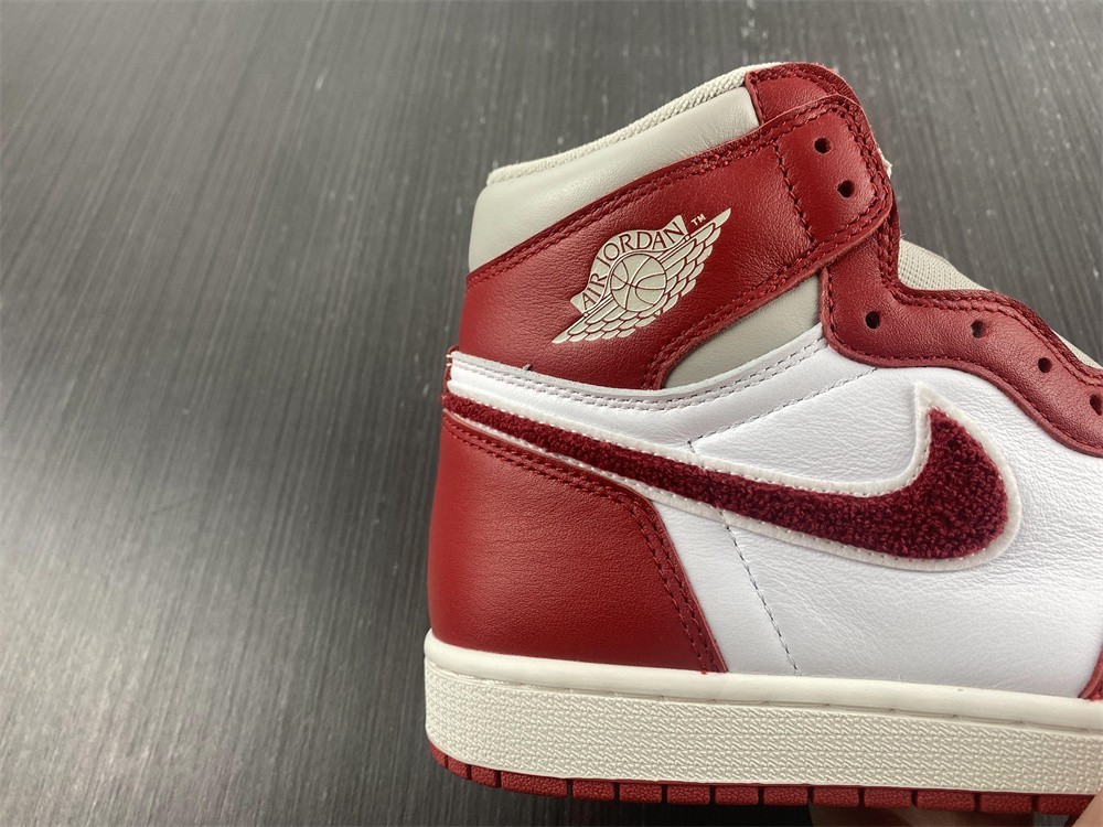 Air Jordan 1 High OG “Newstalgia” DJ4891-061