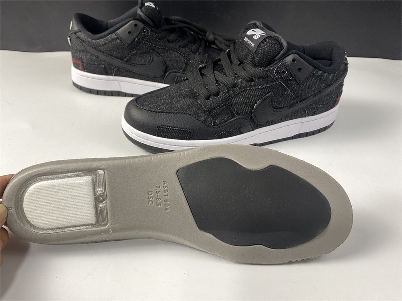 Wasted Youth × Nike Dunk SB Low “Black” DD8386-001