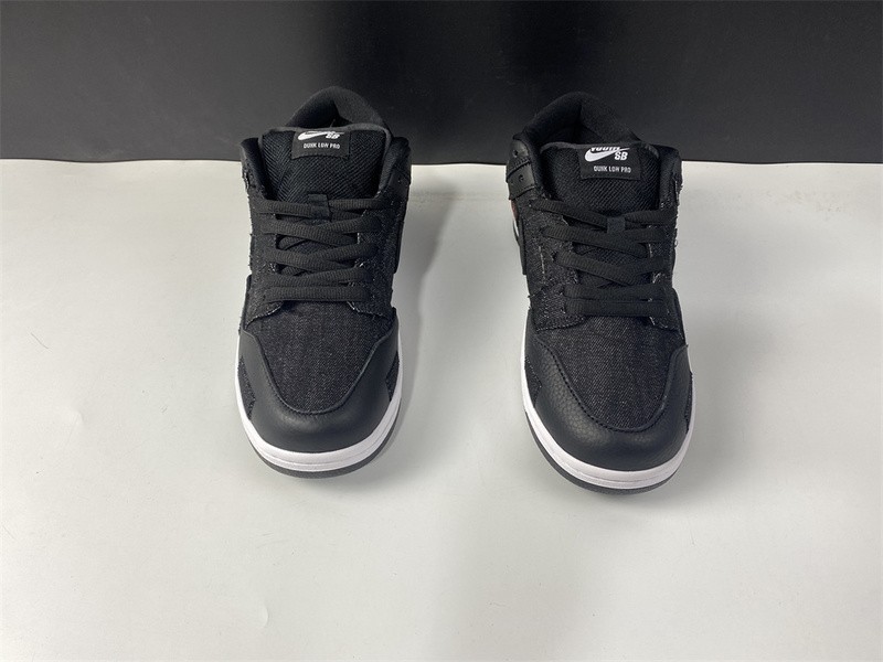 Wasted Youth × Nike Dunk SB Low “Black” DD8386-001