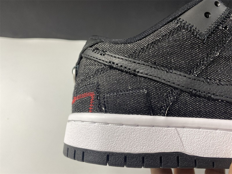 Wasted Youth × Nike Dunk SB Low “Black” DD8386-001