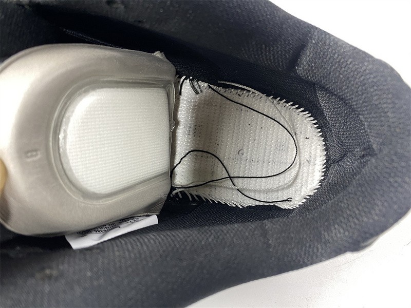 Wasted Youth × Nike Dunk SB Low “Black” DD8386-001