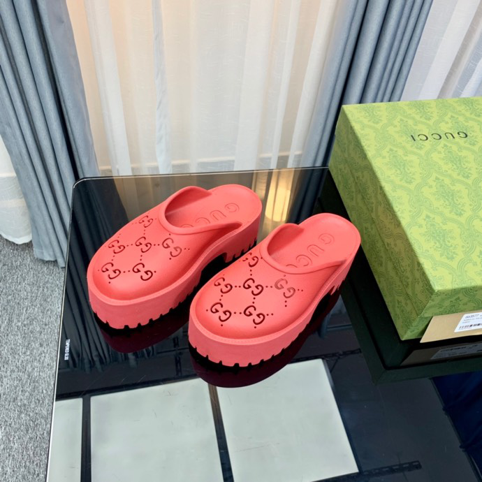G*u*i* Sandal94