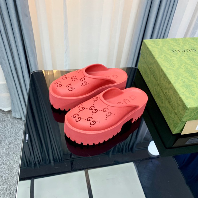 G*u*i* Sandal94