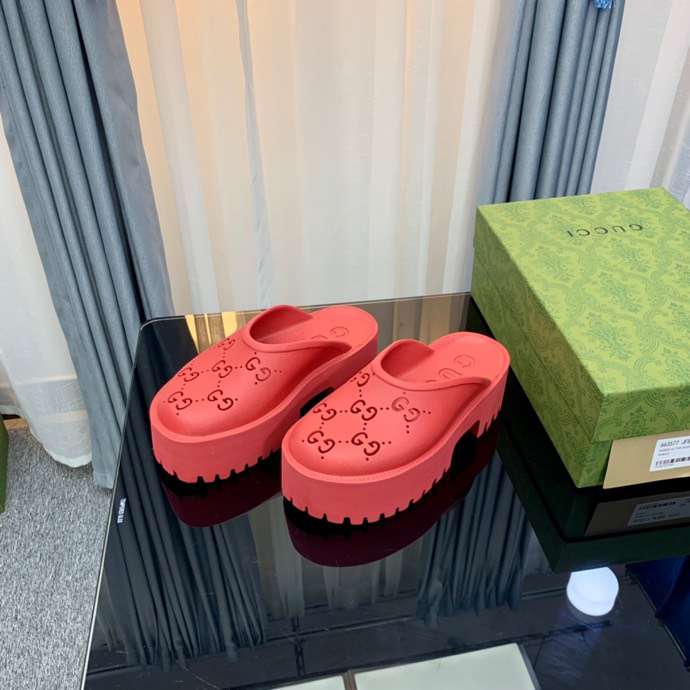 G*u*i* Sandal94