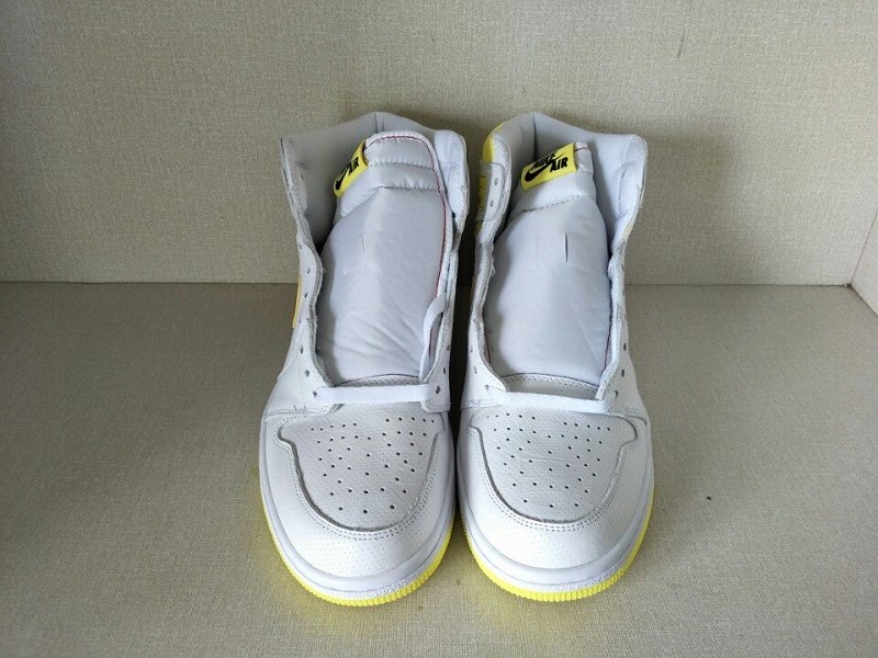 Air Jordan 1 First Class Flight 555088-170