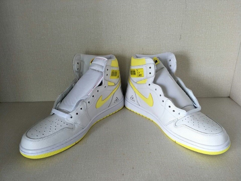 Air Jordan 1 First Class Flight 555088-170