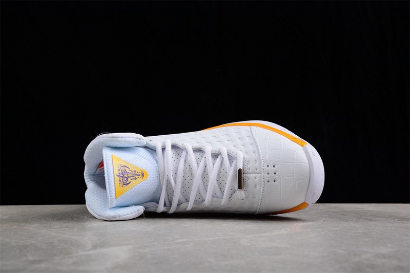 Nike Kobe 3 SL MVP 318695-151