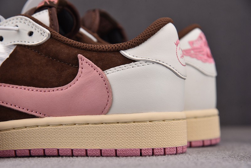 Travis Scott x Air Jordan 1 Low OG Velvet Brown DM7866-202-1